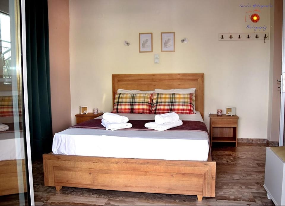 Dimitra's Little House Apartment in Messenia