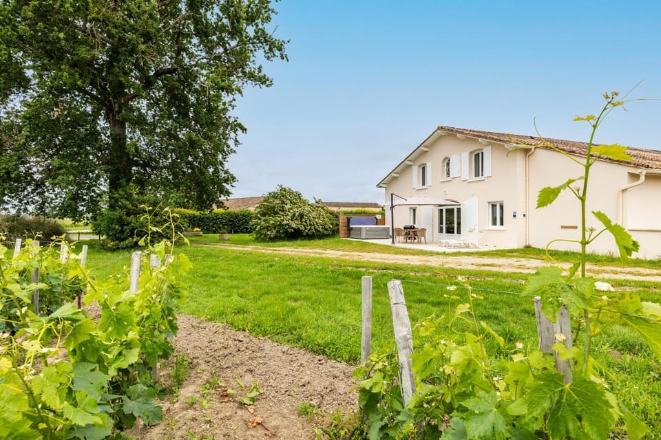 La Maison Blanche House in Saint-Émilion