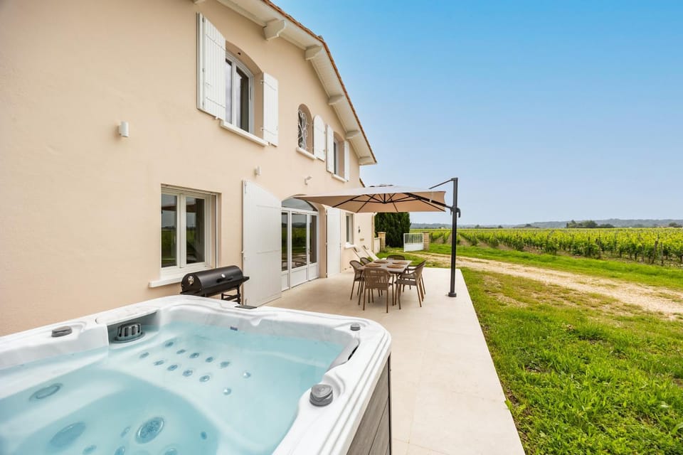 La Maison Blanche House in Saint-Émilion