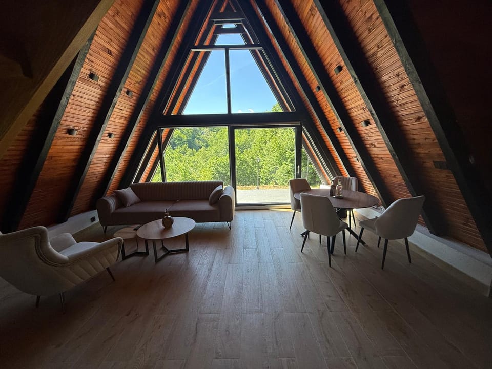Vila Mirra House in Bosnia and Herzegovina