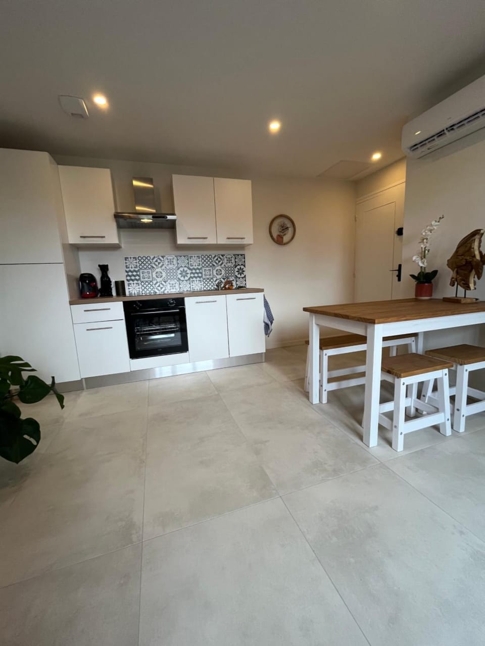 Appartement avec garage proche Eurexpo Aéroport Genas Centre Apartment in Auvergne-Rhône-Alpes