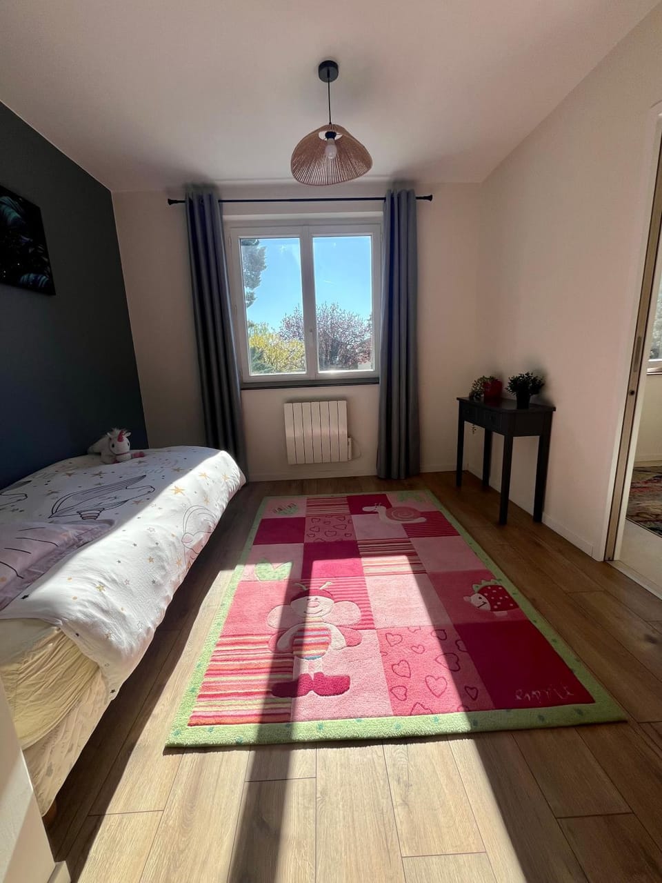 Appartement avec garage proche Eurexpo Aéroport Genas Centre Apartment in Auvergne-Rhône-Alpes