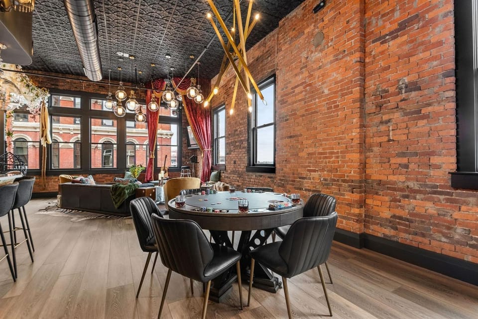 The Songbird-Luxury Nashville Penthouse Steps to Broadway Apartment in East Nashville