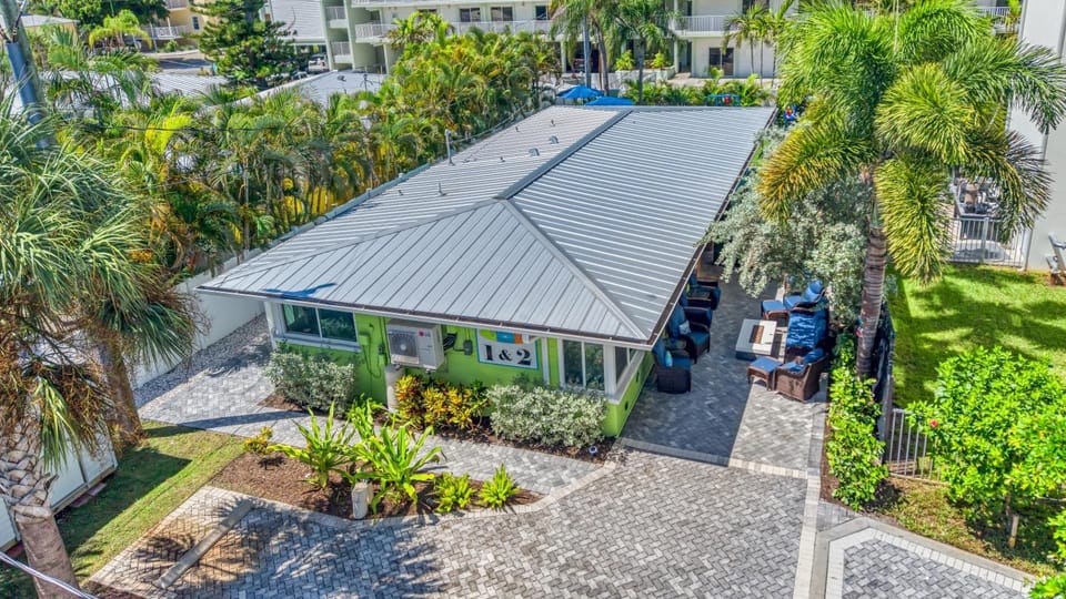 Beachside Bungalow - 1136 House in Florida