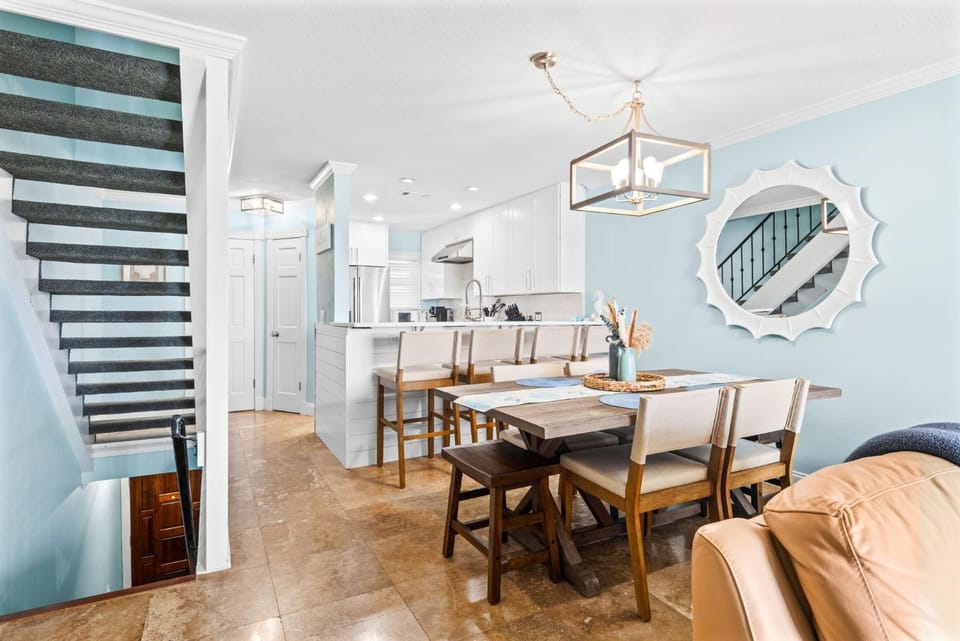 Seamist Townhomes 2 by Newman-Dailey House in Miramar Beach