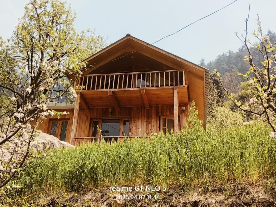 Himalayan whisper retreat jibhi Hotel in Himachal Pradesh