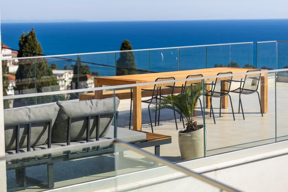 Day, Natural landscape, View (from property/room), Balcony/Terrace, Seating area, Sea view