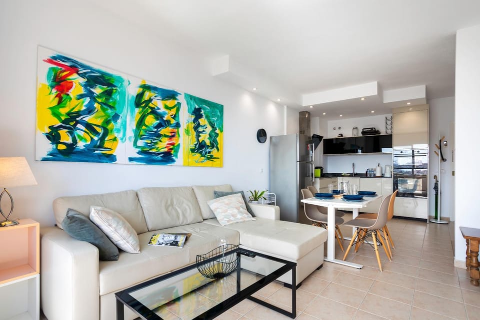 Kitchen or kitchenette, Living room, Dining area