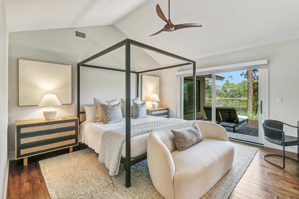 8 Gull Point Road: Sea Pines House in Hilton Head Island
