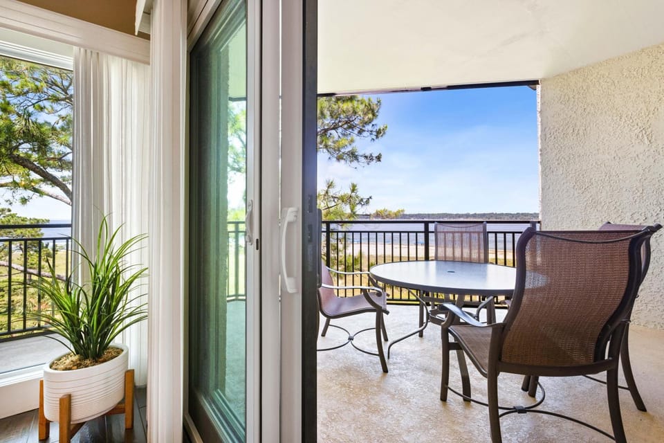 1879 Beachside Tennis Villas: Sea Pines House in Hilton Head Island