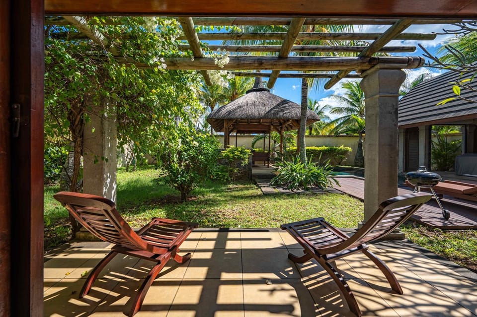Villa Aria - Private Tropical Escape - Grand Baie Villa in Grand Baie