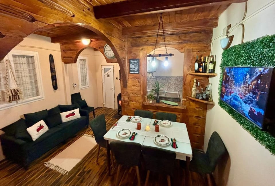 Cabana Crustacea House in Romania