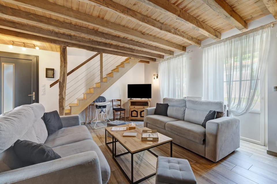 Property building, Living room