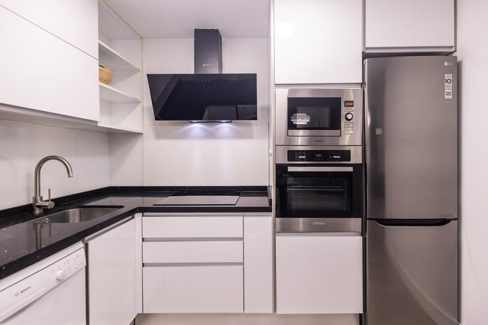 Capuz by Concept Flats Apartment in Valencia