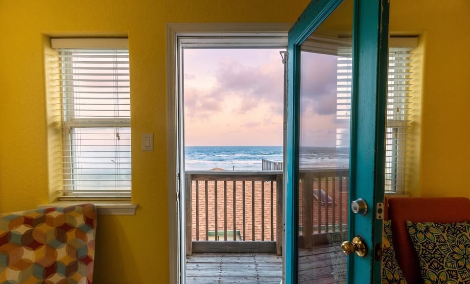 Ocean View l Big 5BR Home l Easy Beach Access House in Surfside Beach