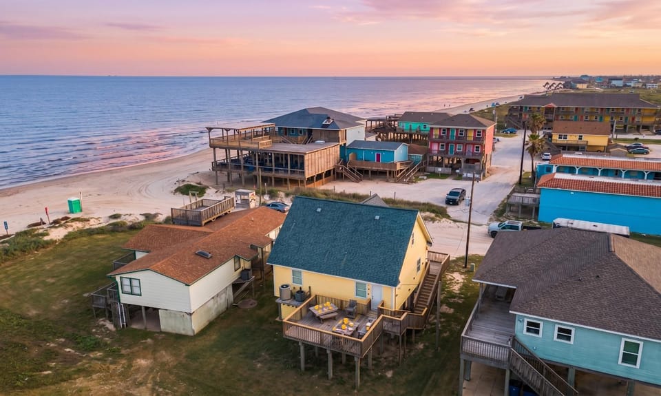 Ocean View l Big 5BR Home l Easy Beach Access House in Surfside Beach
