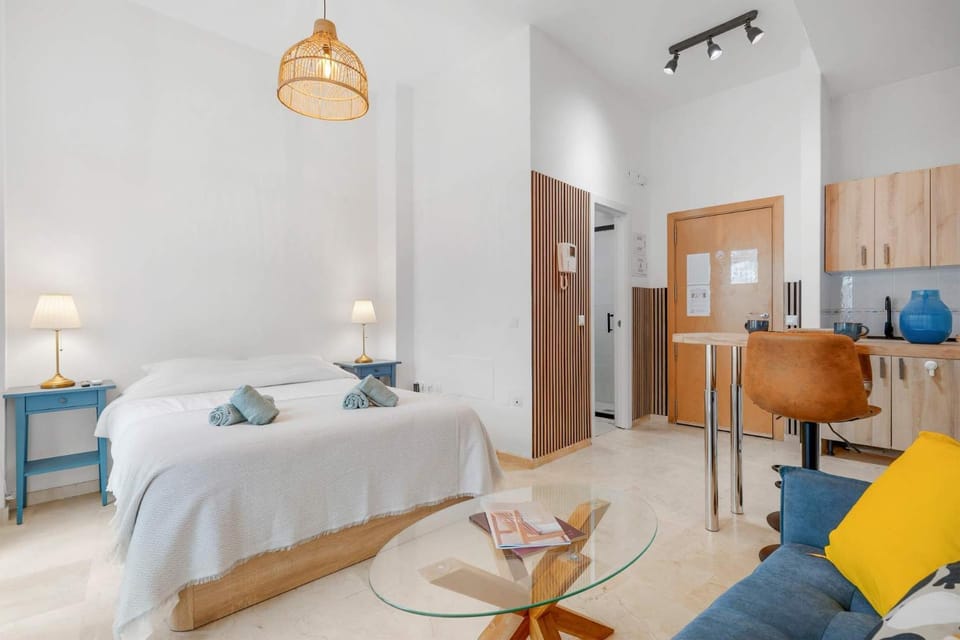 Cozy & Bright Studio Near old Town - Mal 06 Apartment in Malaga