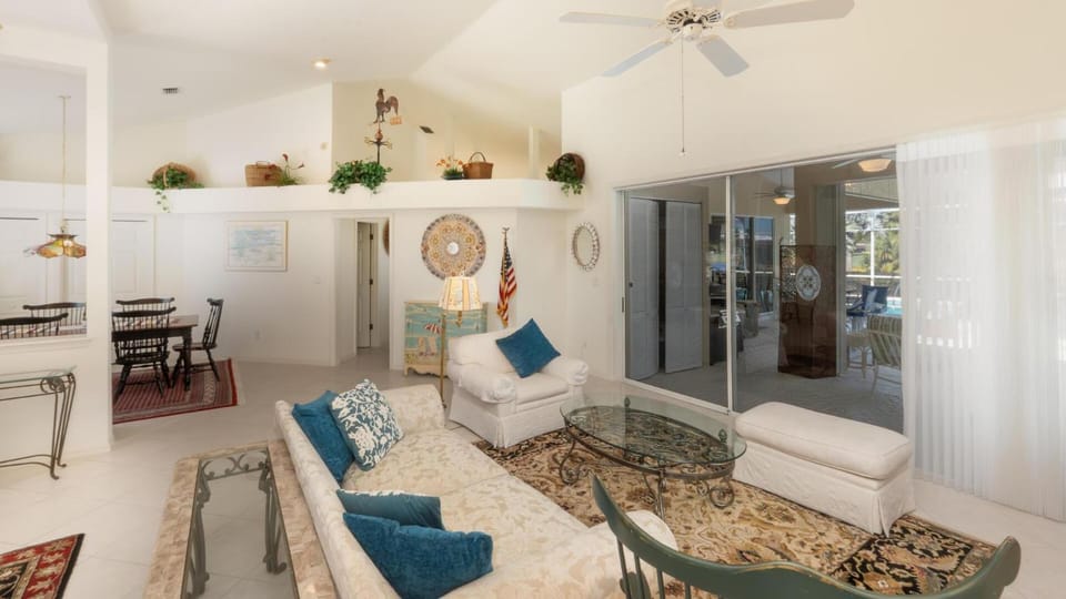 1338 Jamaica Road House in Marco Island