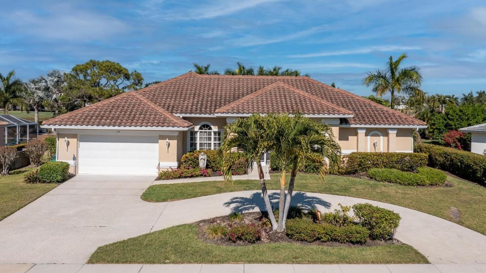 1338 Jamaica Road House in Marco Island
