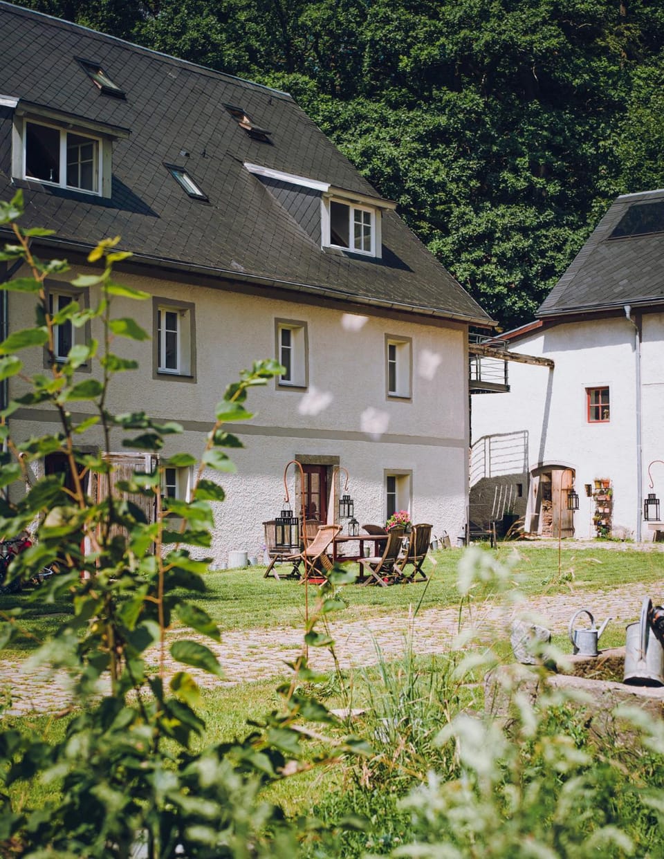 Property building, Natural landscape, Garden view