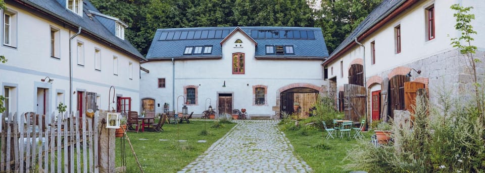 Property building, Garden