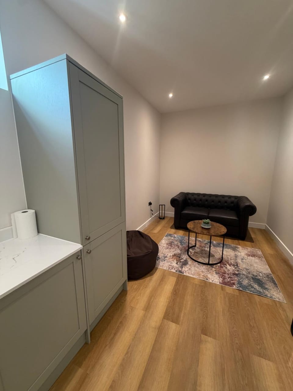 Windsor Flat 90A Apartment in Windsor