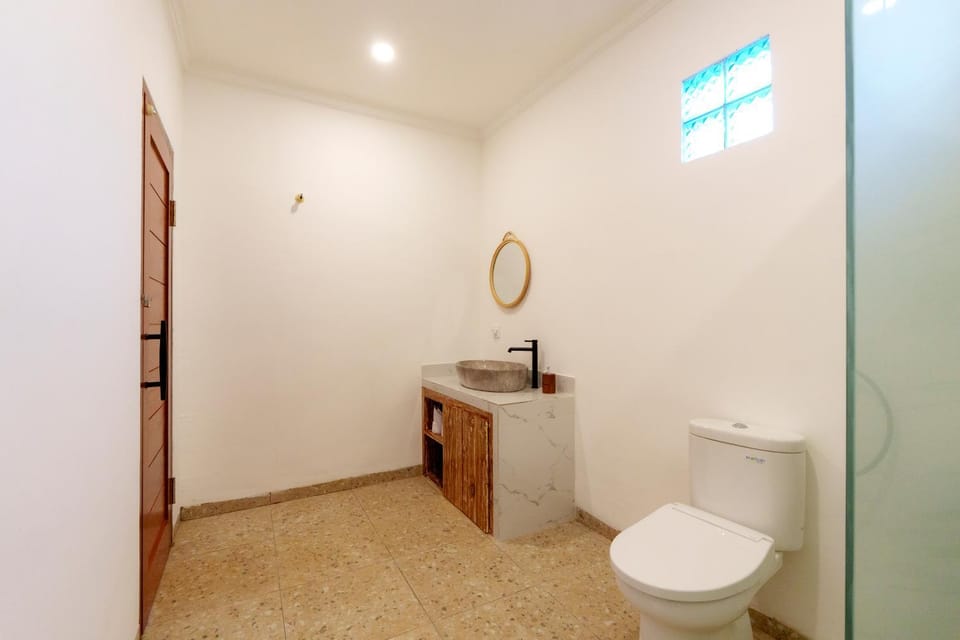 Toilet, Bathroom
