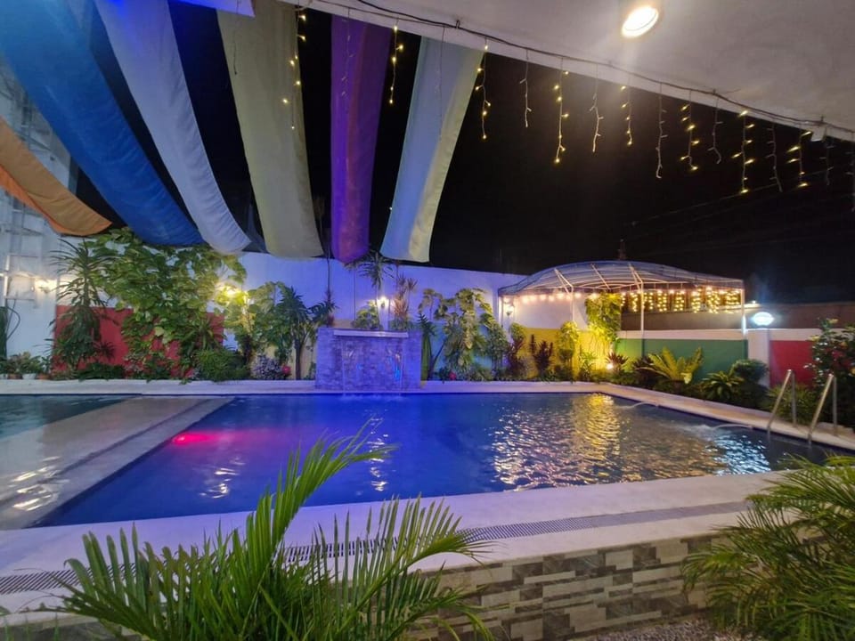 Aquatico Royalle Private Resort Villa in Calamba