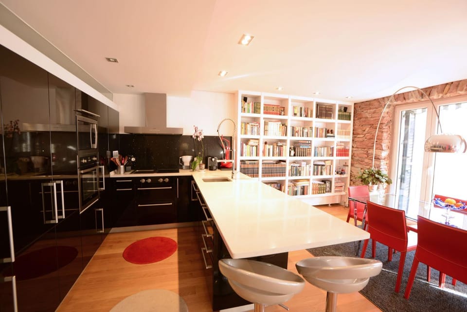 Communal lounge/ TV room, Living room