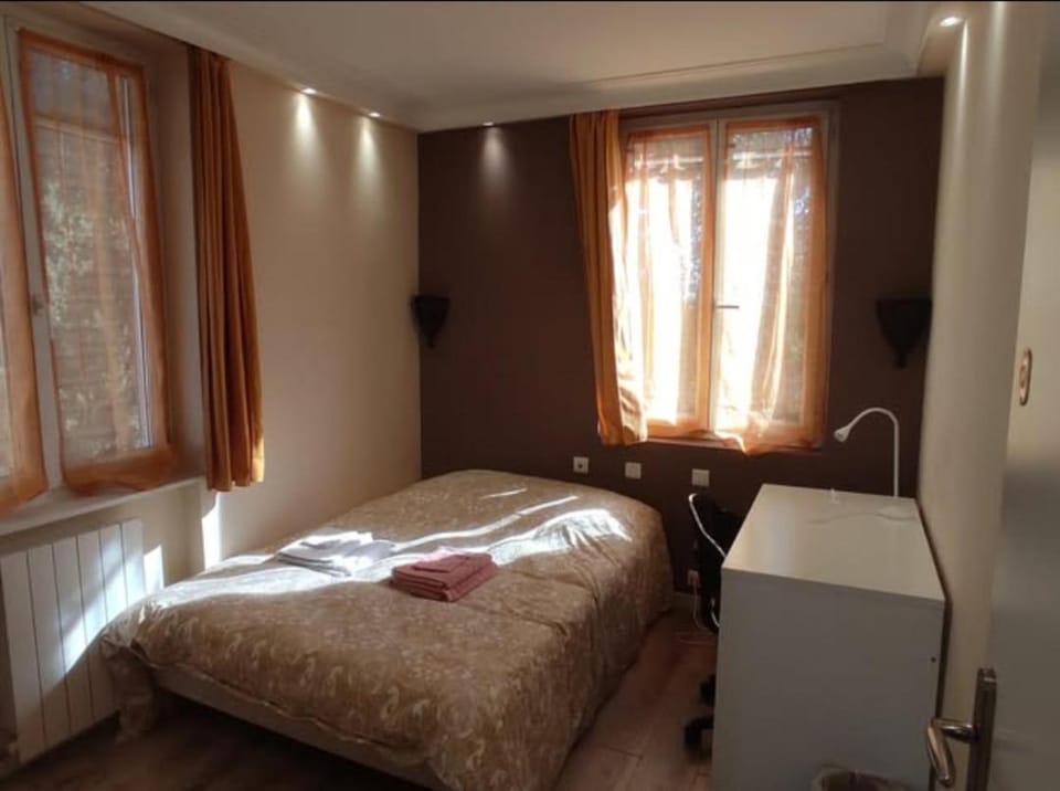 Villa au calme sur les collines de Nice Villa in Nice