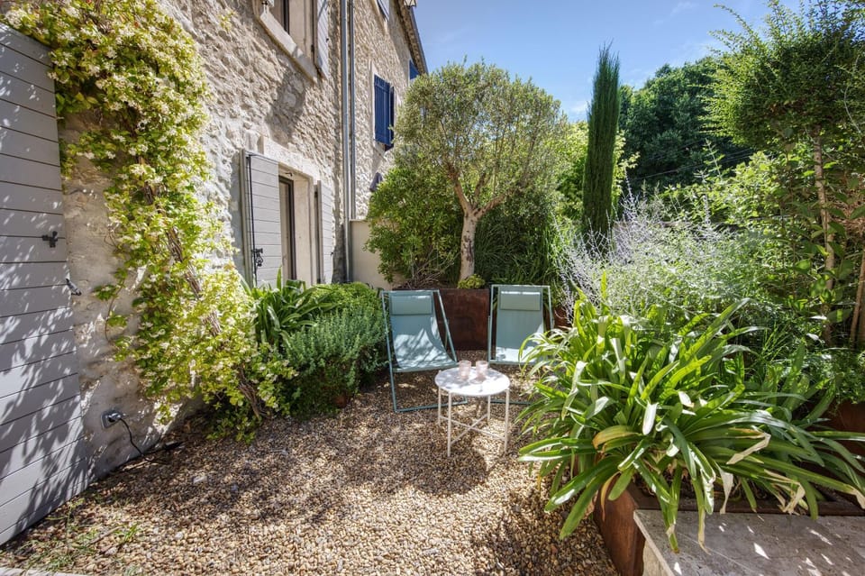 Garden, sunbed