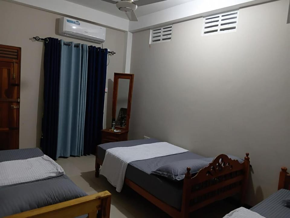 Full house rent in Trincomalee srilanka House in Sri Lanka