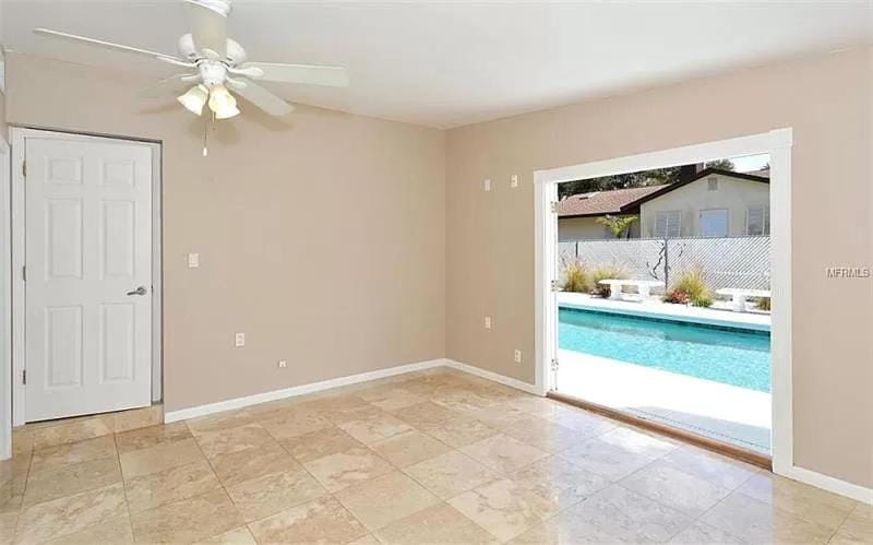 Pool view, Swimming pool