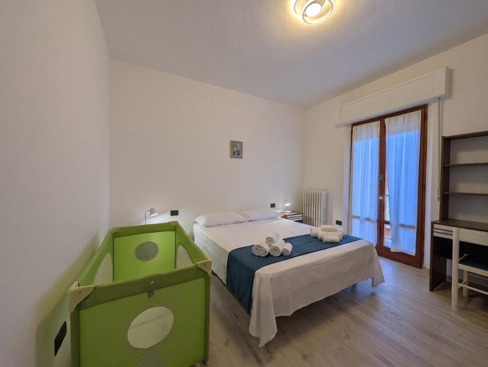 Bed, Bedroom, cot