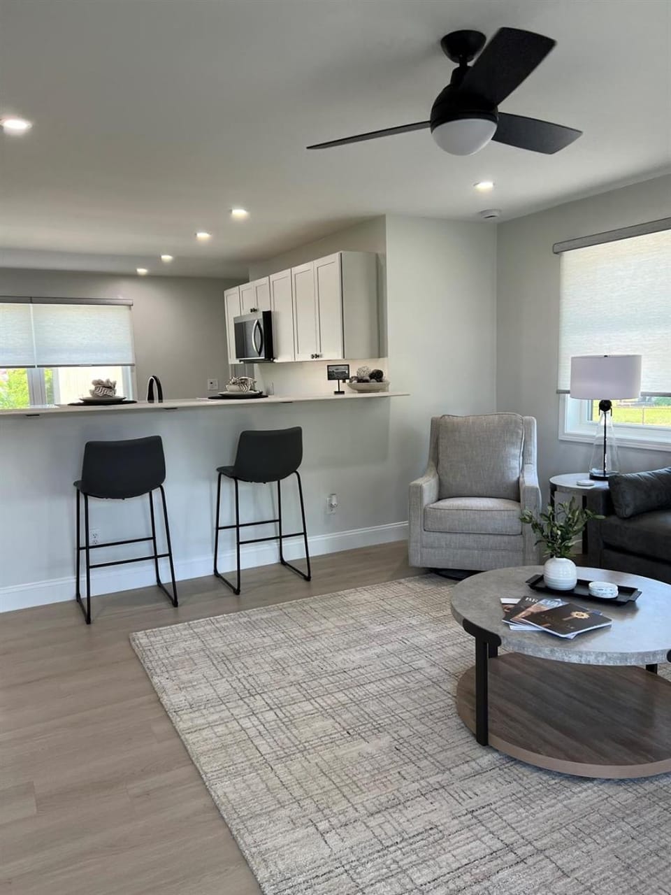 Harrison Place - Located on Evansville's Eastside Country House in Evansville