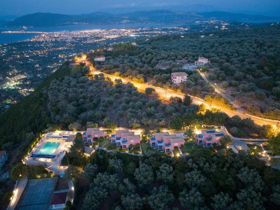 MIRA Resort Maizonettes Apartment hotel in Lefkada, Lefkada Municipality, Greece