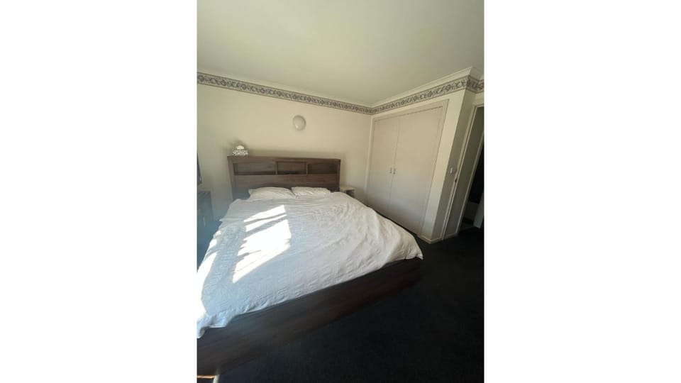 Peace and Love 2 Bedroom Townhouse West Melbourne Apartment in Melbourne