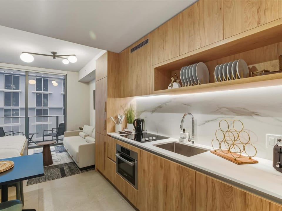 Bed, Kitchen or kitchenette, Bedroom
