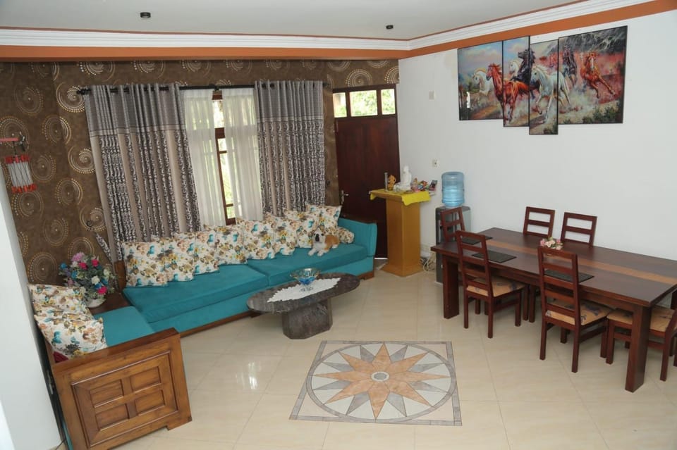 Joyous Cottage Apartment in Western Province
