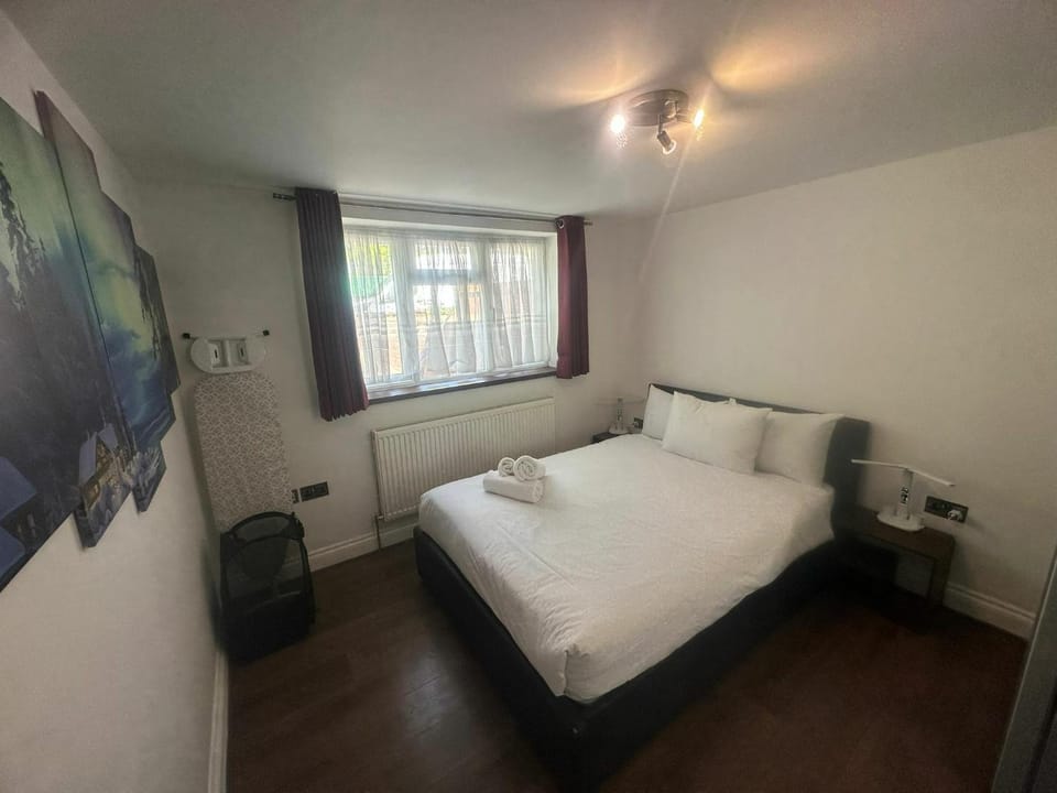 Modern 2 BDR APT Havelock Road UB2 Apartment in Southall