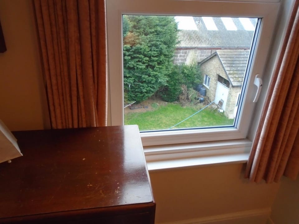 Seaside Loft Retreat with Lounge and Garden View Bed and Breakfast in Margate