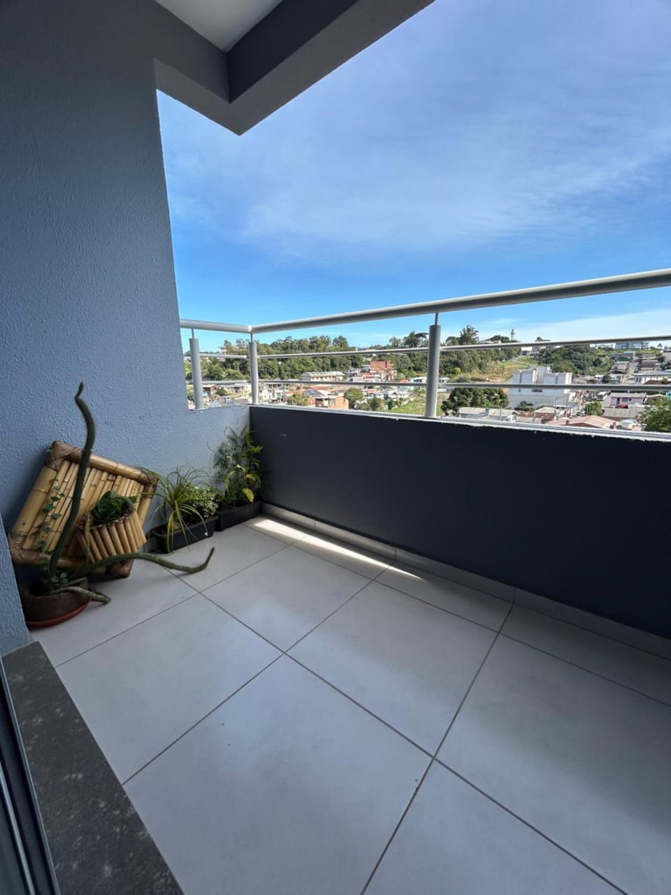 Apê Completo com Vista Incrível do Pôr do Sol Apartment in Caxias do Sul