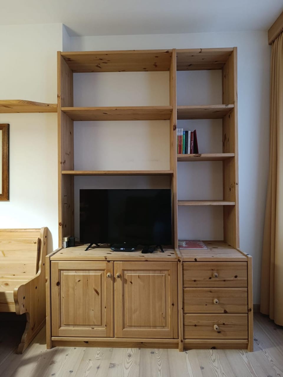TV and multimedia, Living room