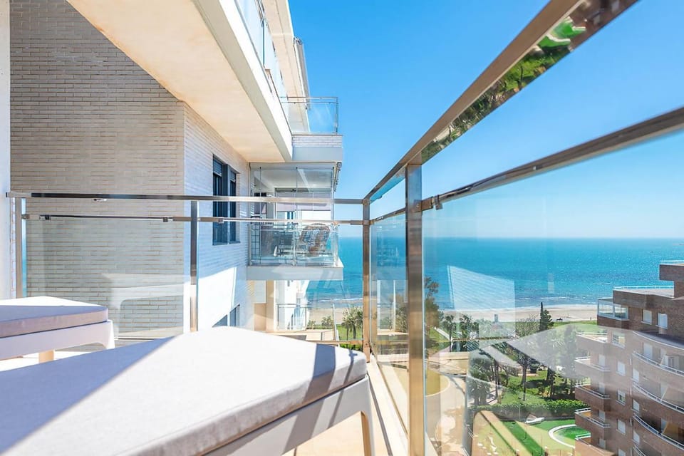 View (from property/room), Balcony/Terrace, Sea view