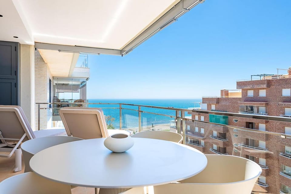 View (from property/room), Balcony/Terrace, Sea view