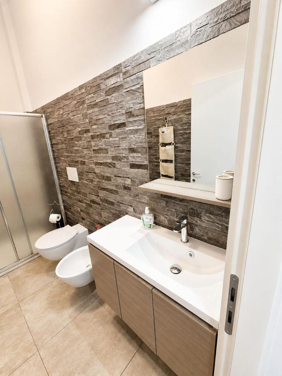 Shower, Bathroom, bidet