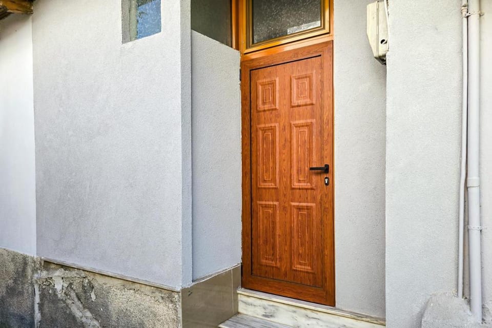 Heart of Downtown - Stylish Stay Apartment in Vlorë County, Albania
