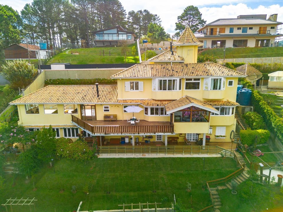 Property building, Bird's eye view