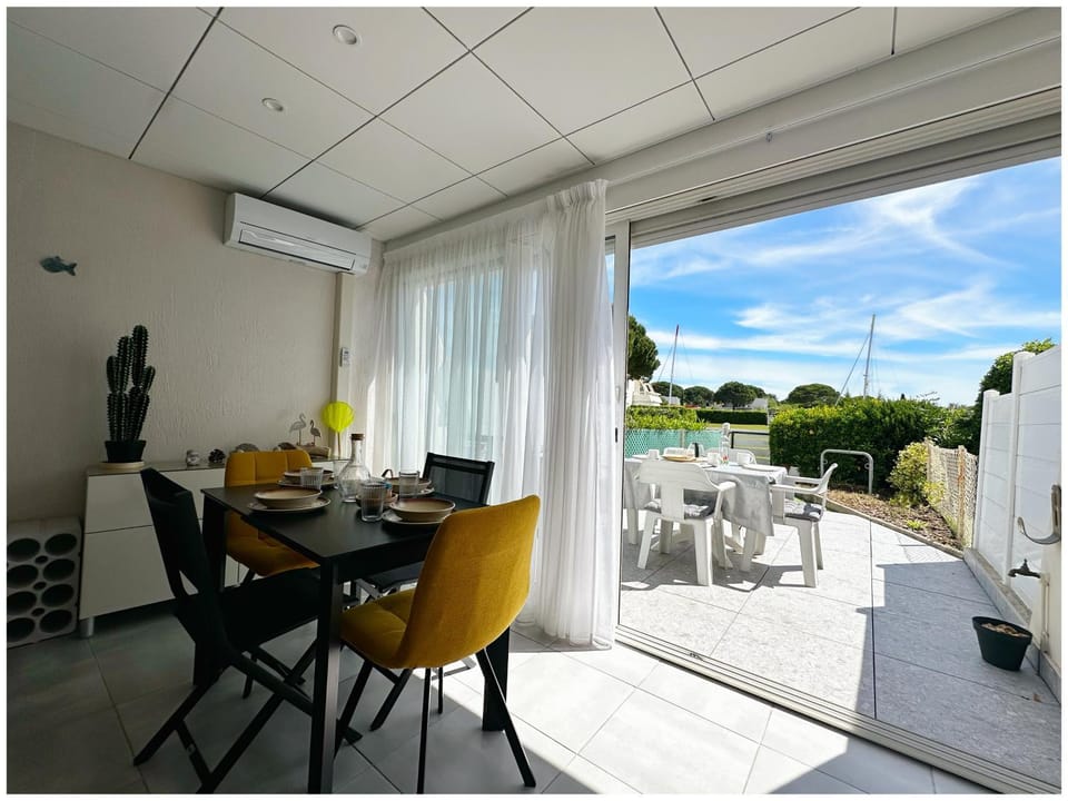 Balcony/Terrace, Seating area, Dining area