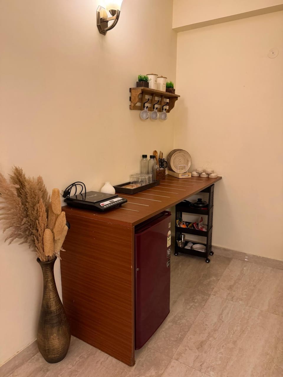 The Cozy Edits Apartment in Uttar Pradesh
